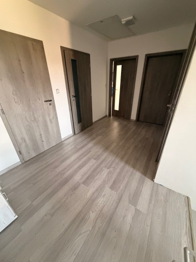 Prodej Rodinný dům 5+kk, Trávník